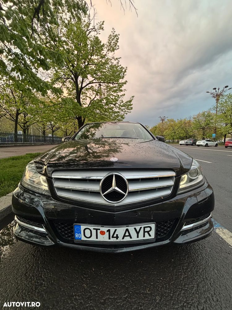 Mercedes-Benz C - 1