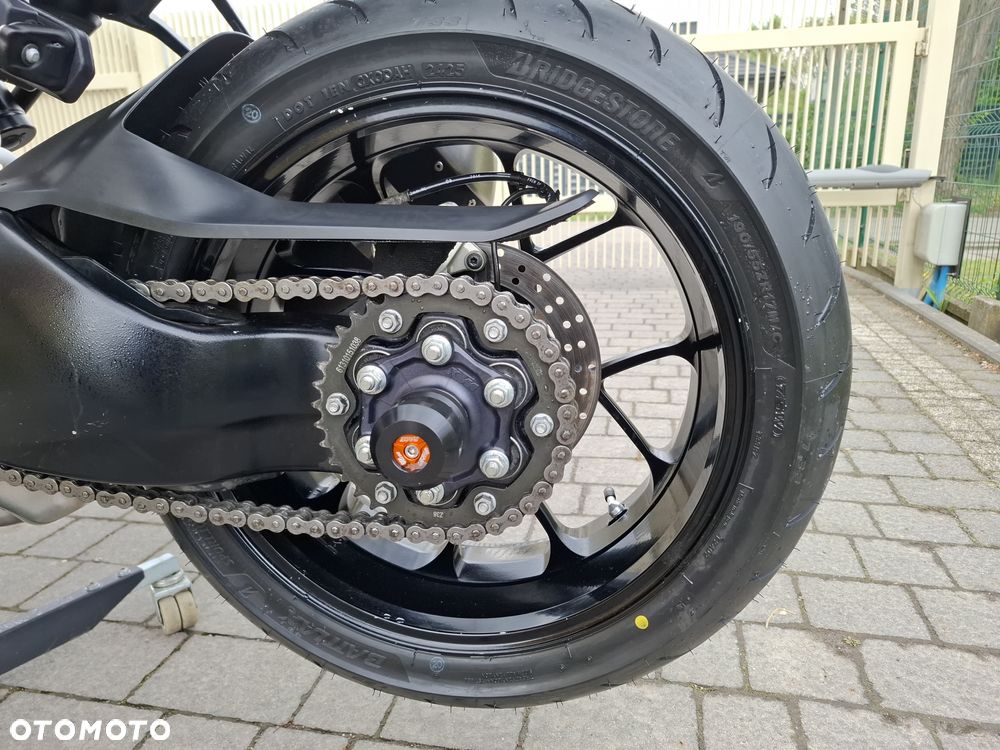 KTM Super Duke - 28