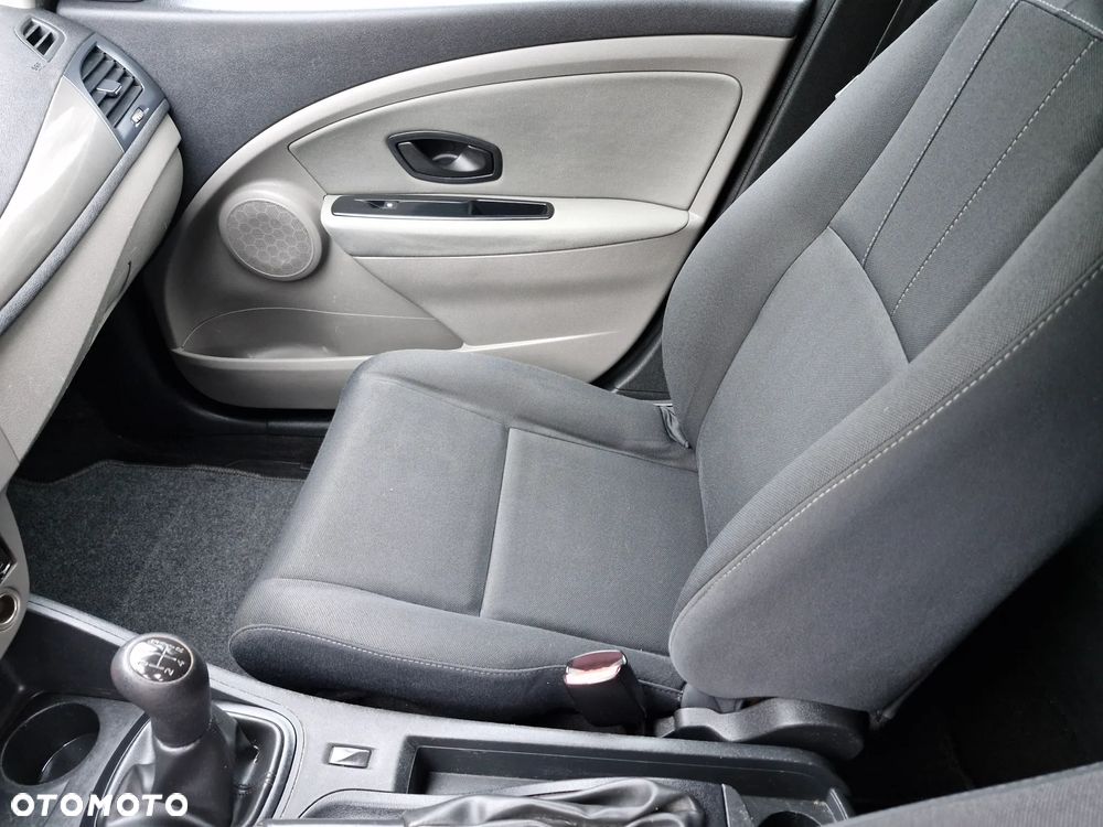 Renault Megane 1.6 16V 100 Expression - 20