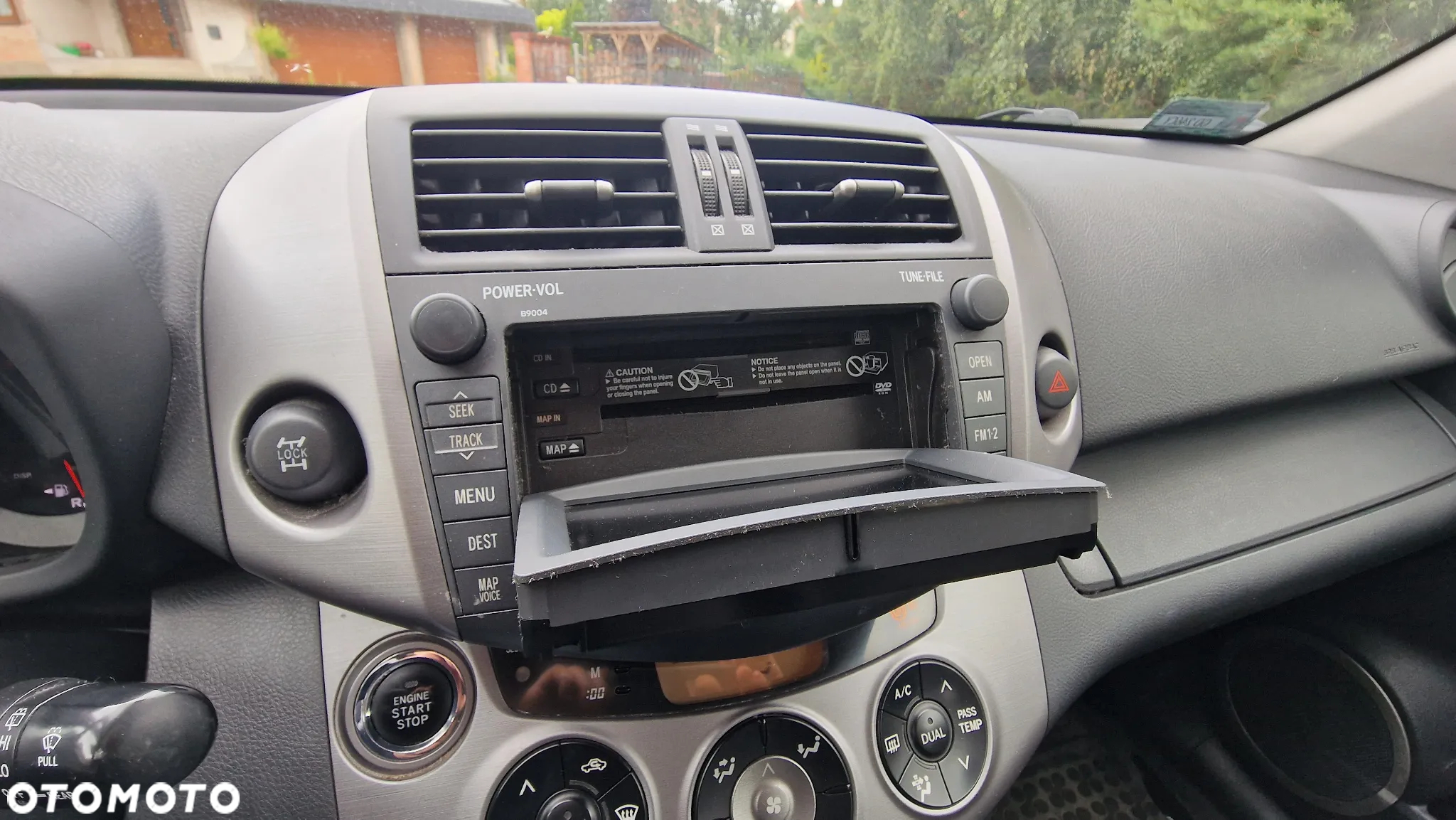 Toyota RAV4 2.0 VVT-i Premium - 38