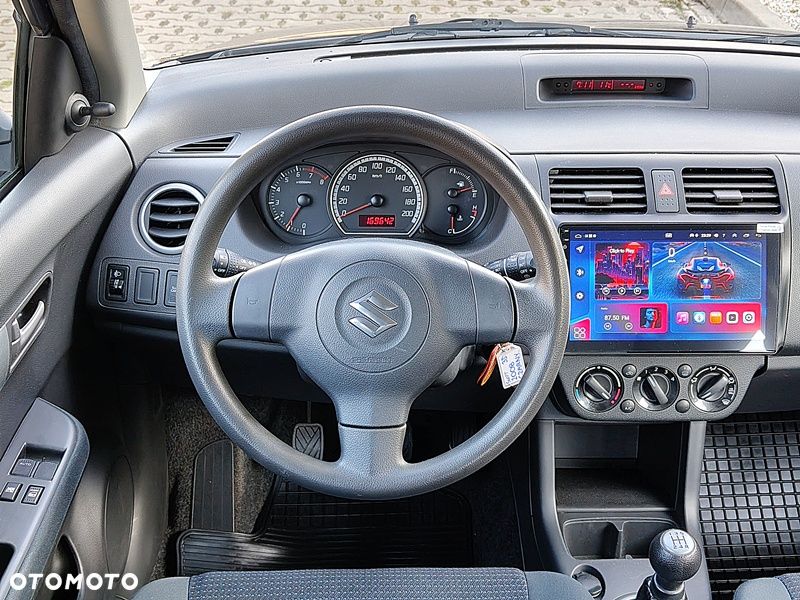 Suzuki Swift 1.3 Comfort - 8