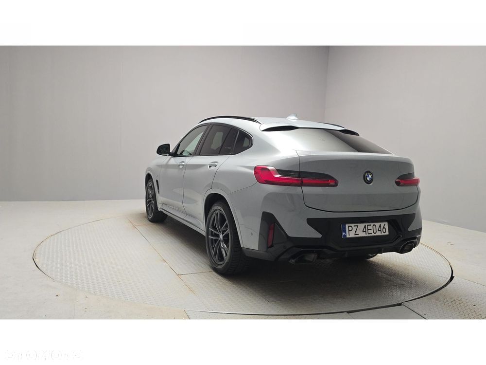 BMW X4 - 4