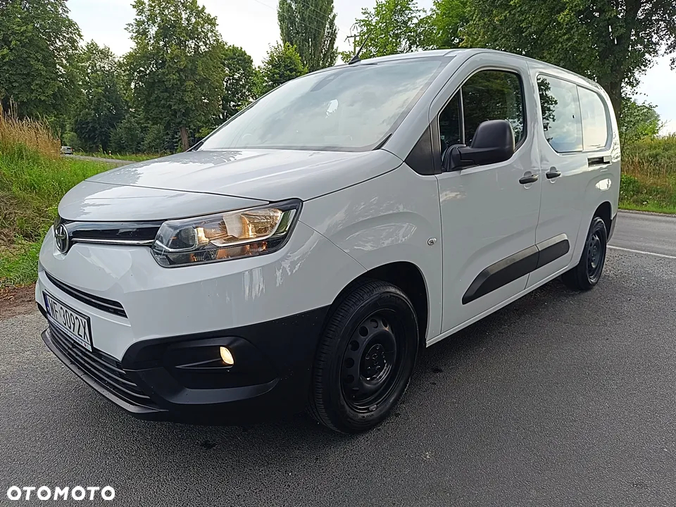 Toyota Proace City 1.5 D-4D Long 2,3t Active (bryg.) - 13