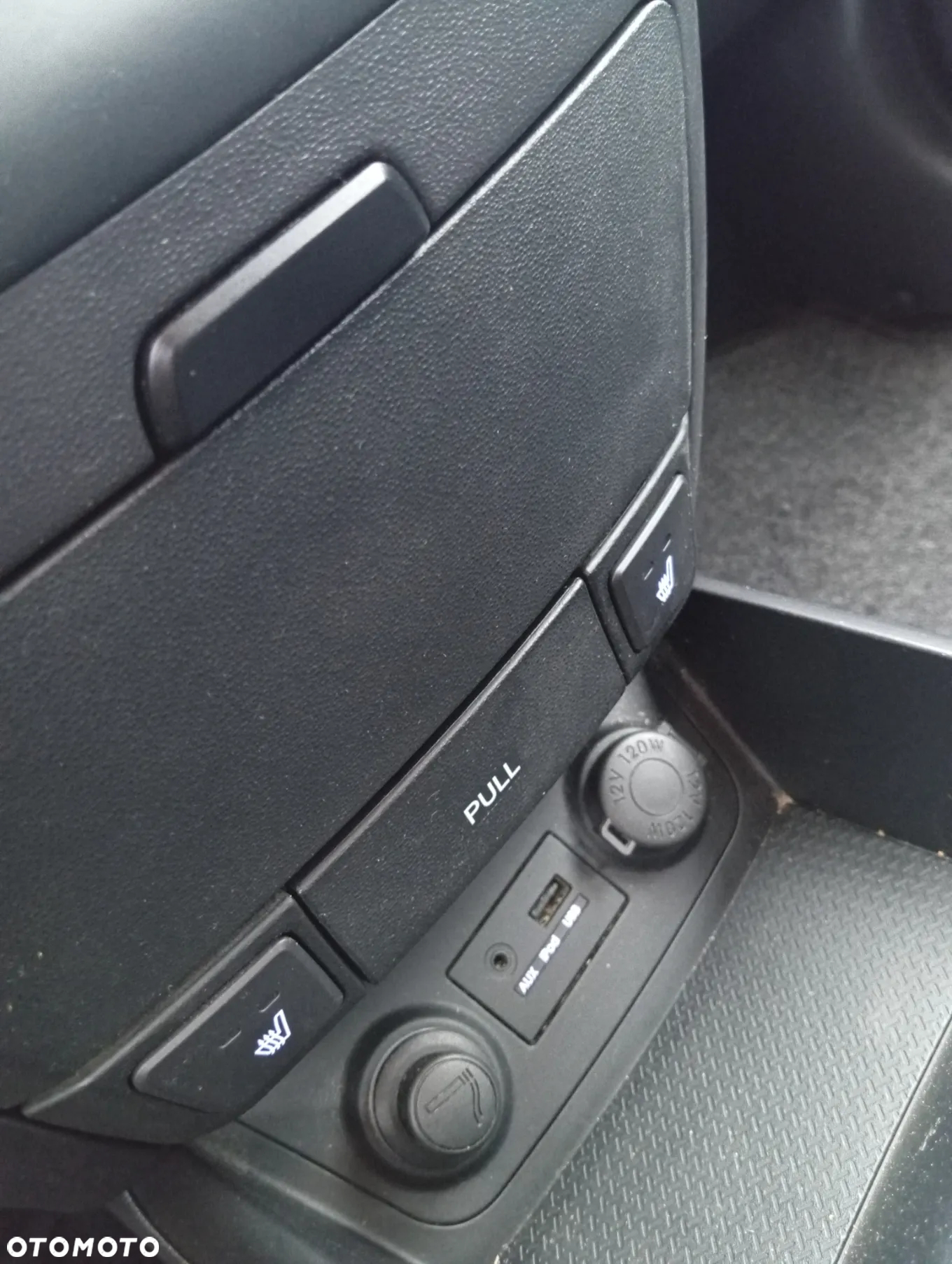 Hyundai i30 1.4 Base + World Cup - 9