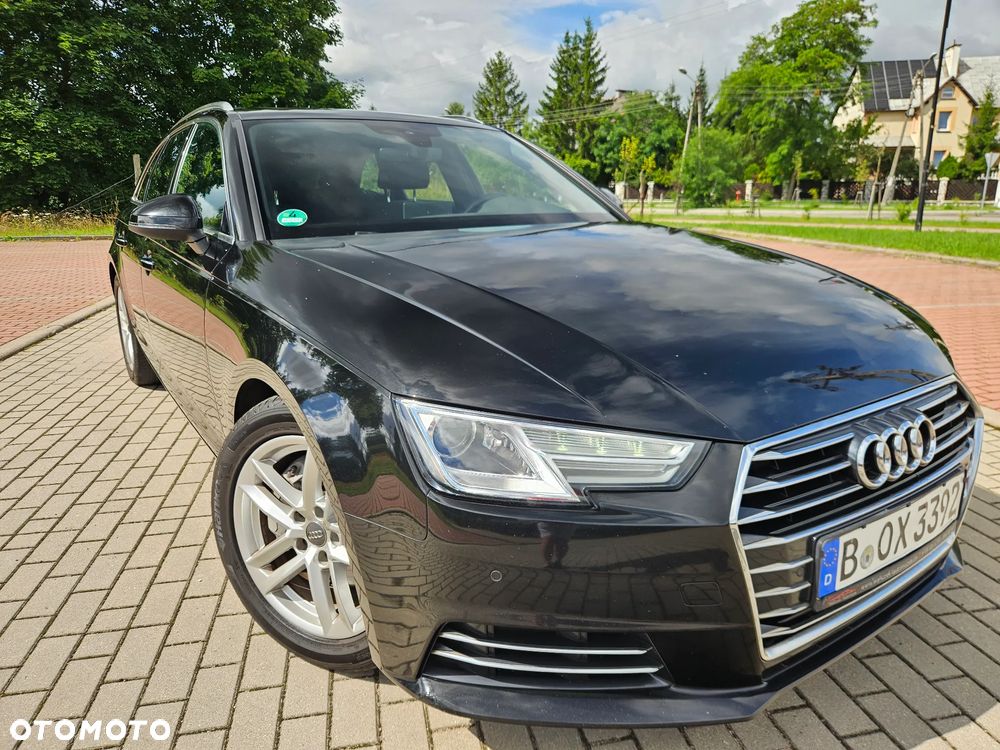 Audi A4 Avant 2.0 TDI ultra S tronic - 11