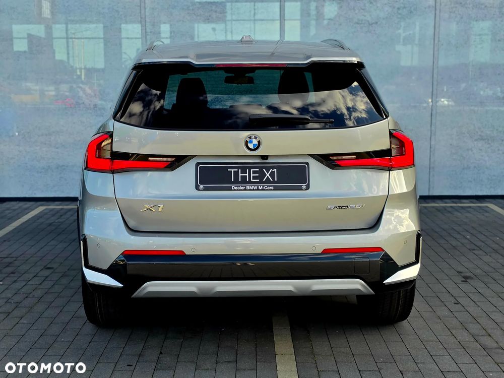 BMW X1 sDrive20i mHEV xLine - 6