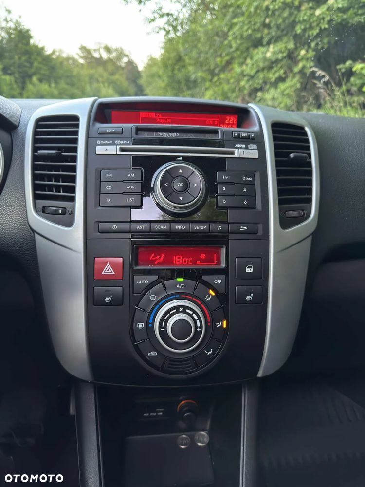 Kia Venga 1.6 CRDi 128 Edition 7 - 22