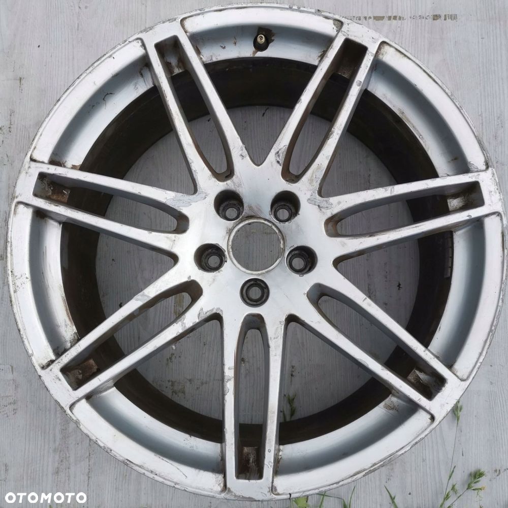 FELGA AUDI A5 S5 9J 20 ET29 8T0601025L 8T0601025N USZKODZONA SPAWANA