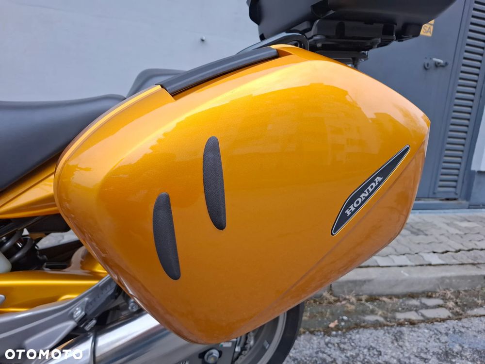 Honda CBF - 35