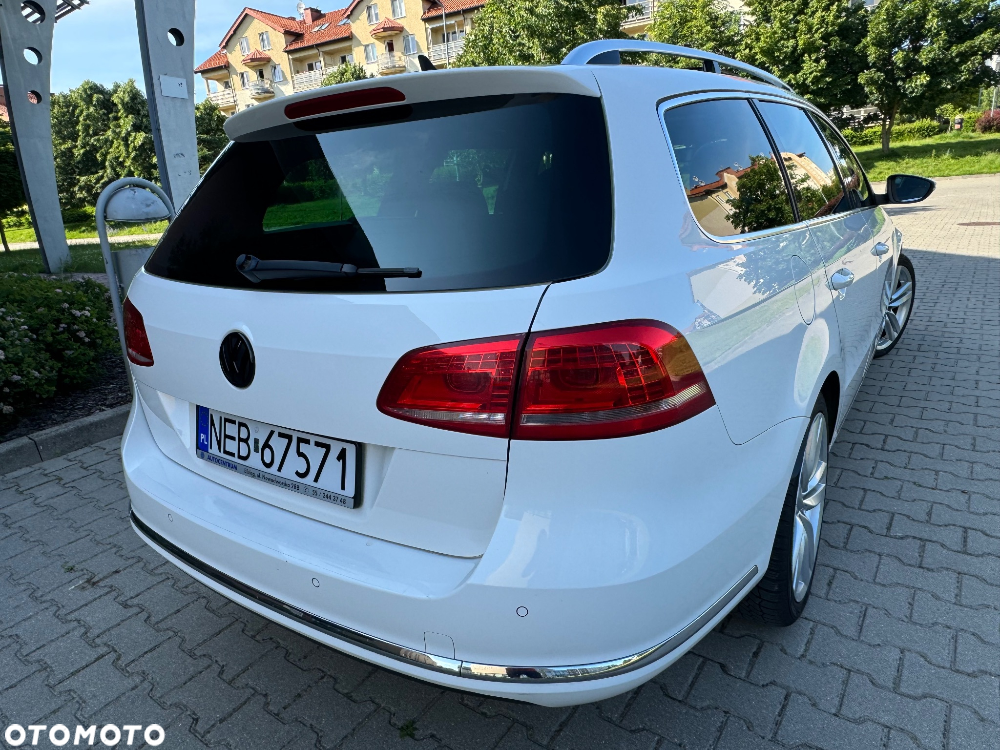 Volkswagen Passat 2.0 TDI BMT Highline - 9