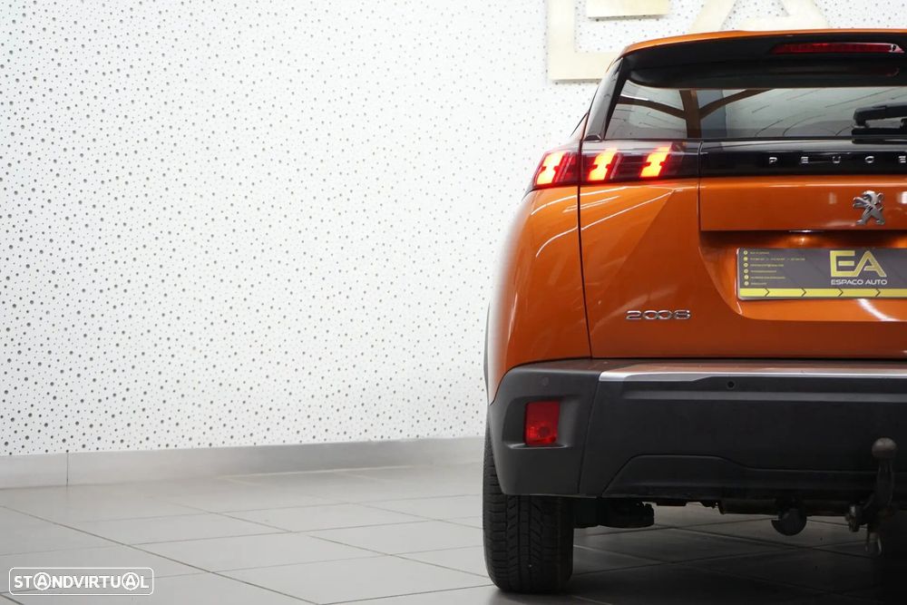 Peugeot 2008 1.2 PureTech Style - 7