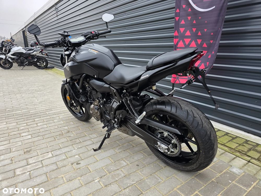 Yamaha MT - 6