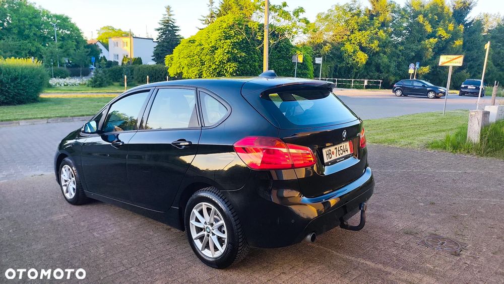 BMW Seria 2 218i Sport Line - 7