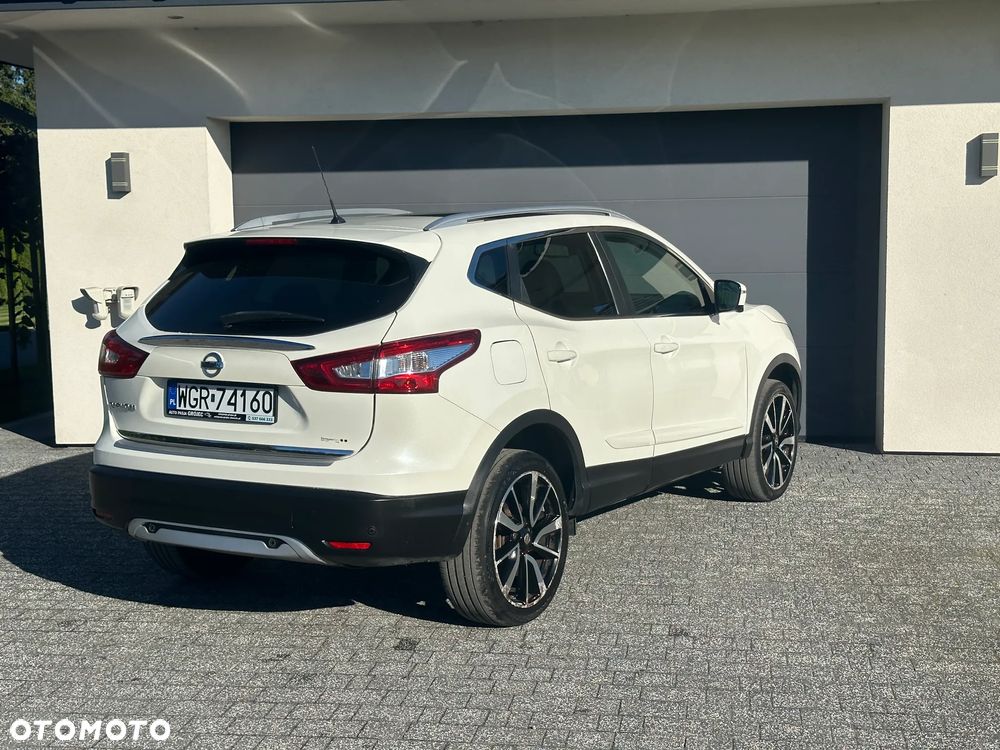 Nissan Qashqai 1.6 DIG-T TEKNA+ - 8