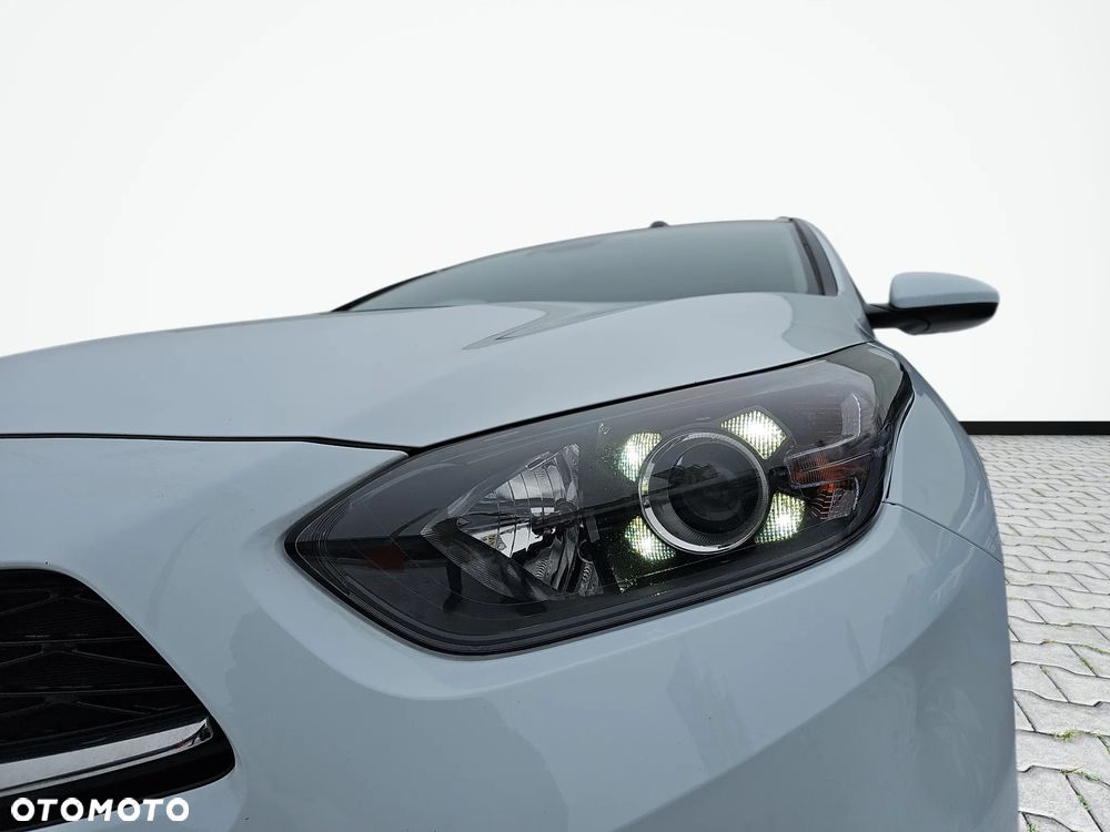 Kia Ceed 1.5 T-GDI M - 25