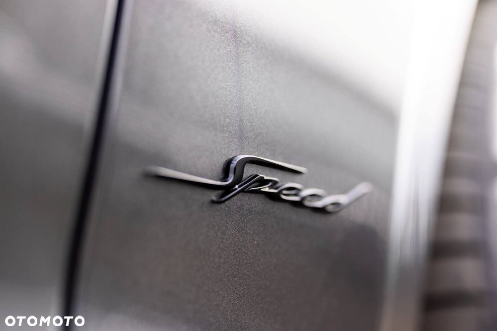 Bentley Flying Spur - 8