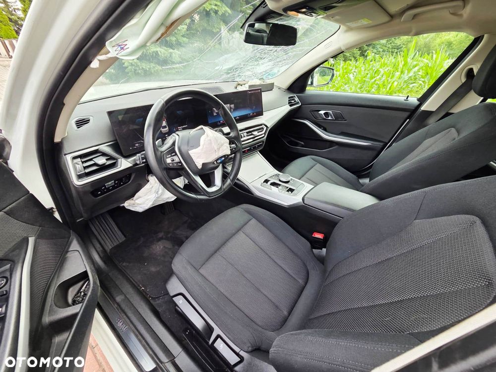BMW Seria 3 320i GPF - 10