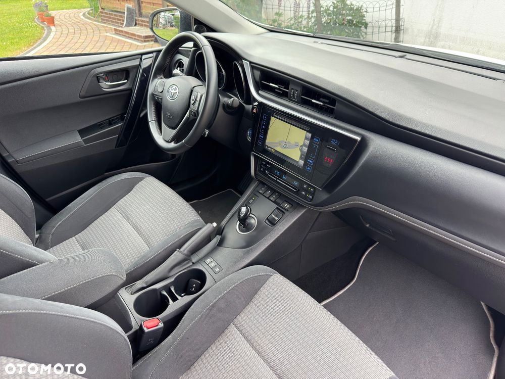 Toyota Auris - 26