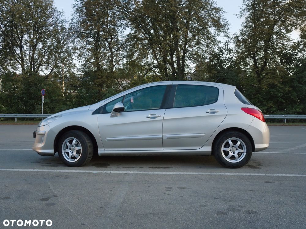 Peugeot 308 1.6 HDi Premium Plus - 5