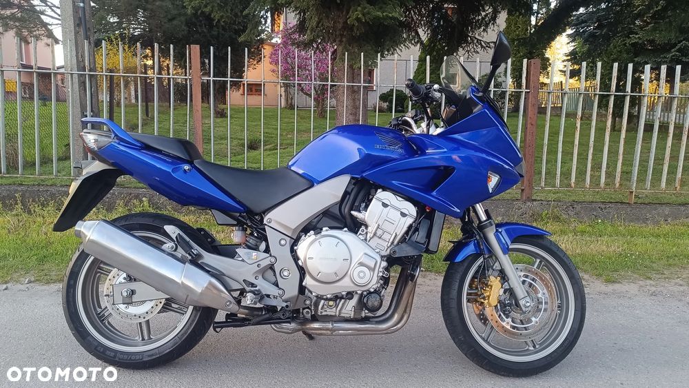 Honda CBF - 10