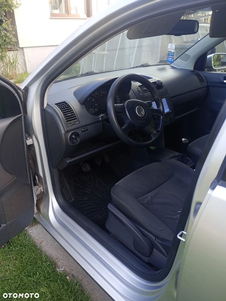 Volkswagen Polo 1.4 TDI DPF BlueMotion - 5