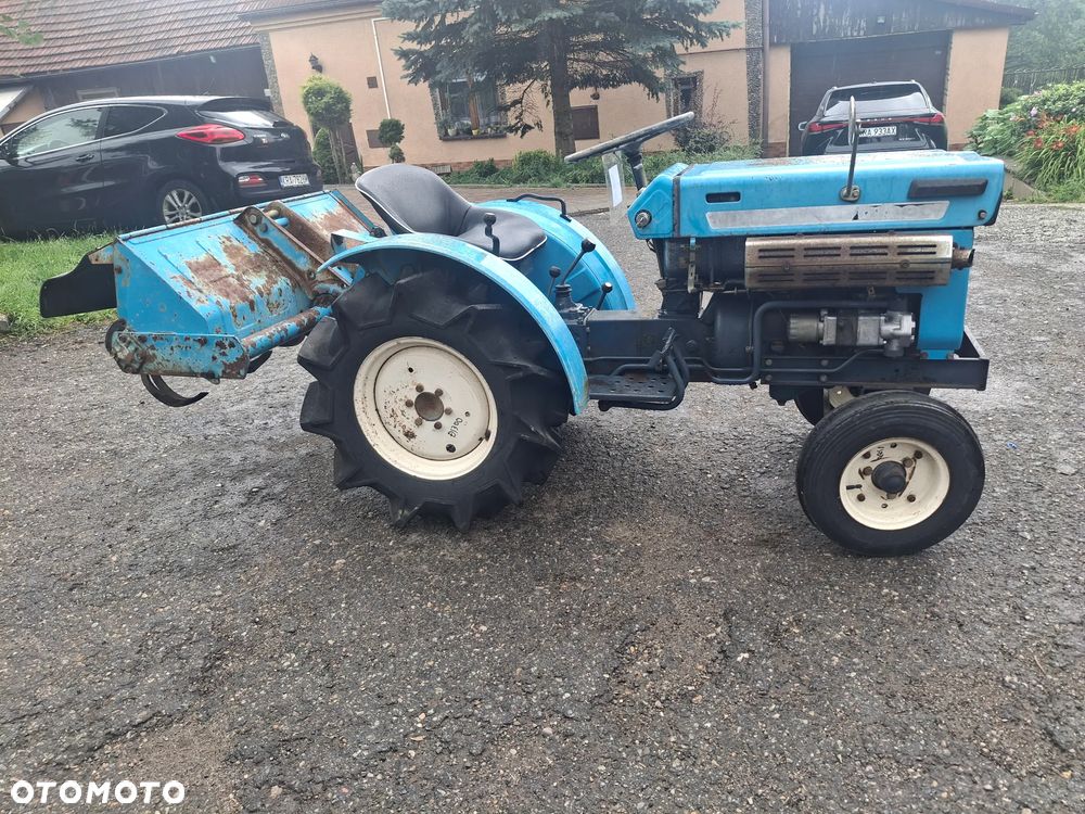 Mitsubishi D1300 - 6