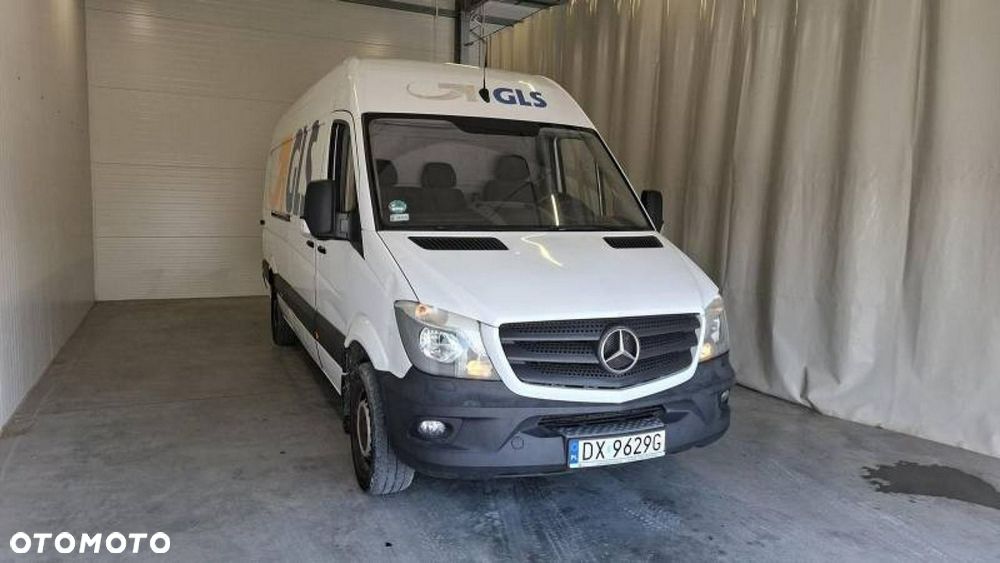 Mercedes-Benz Sprinter - 3