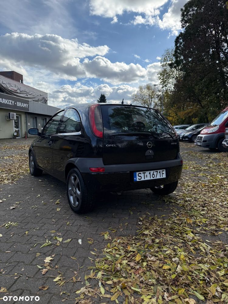Opel Corsa ver-1-0-12v-base-start - 5