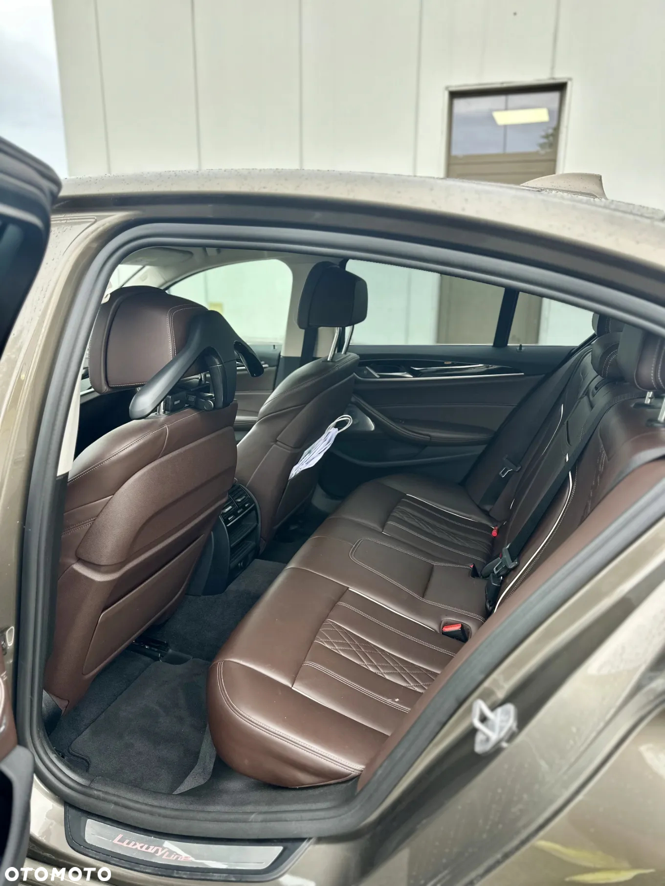 BMW Seria 5 520d Luxury Line - 12