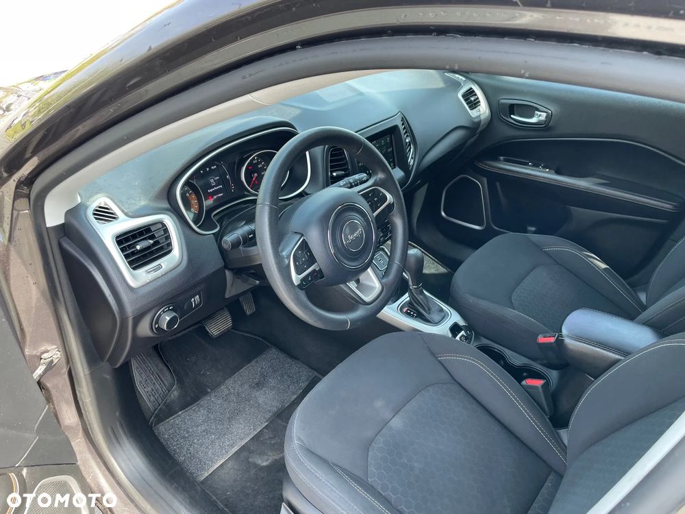 Jeep Compass - 20