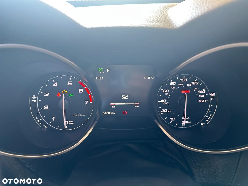 Alfa Romeo Stelvio - 22