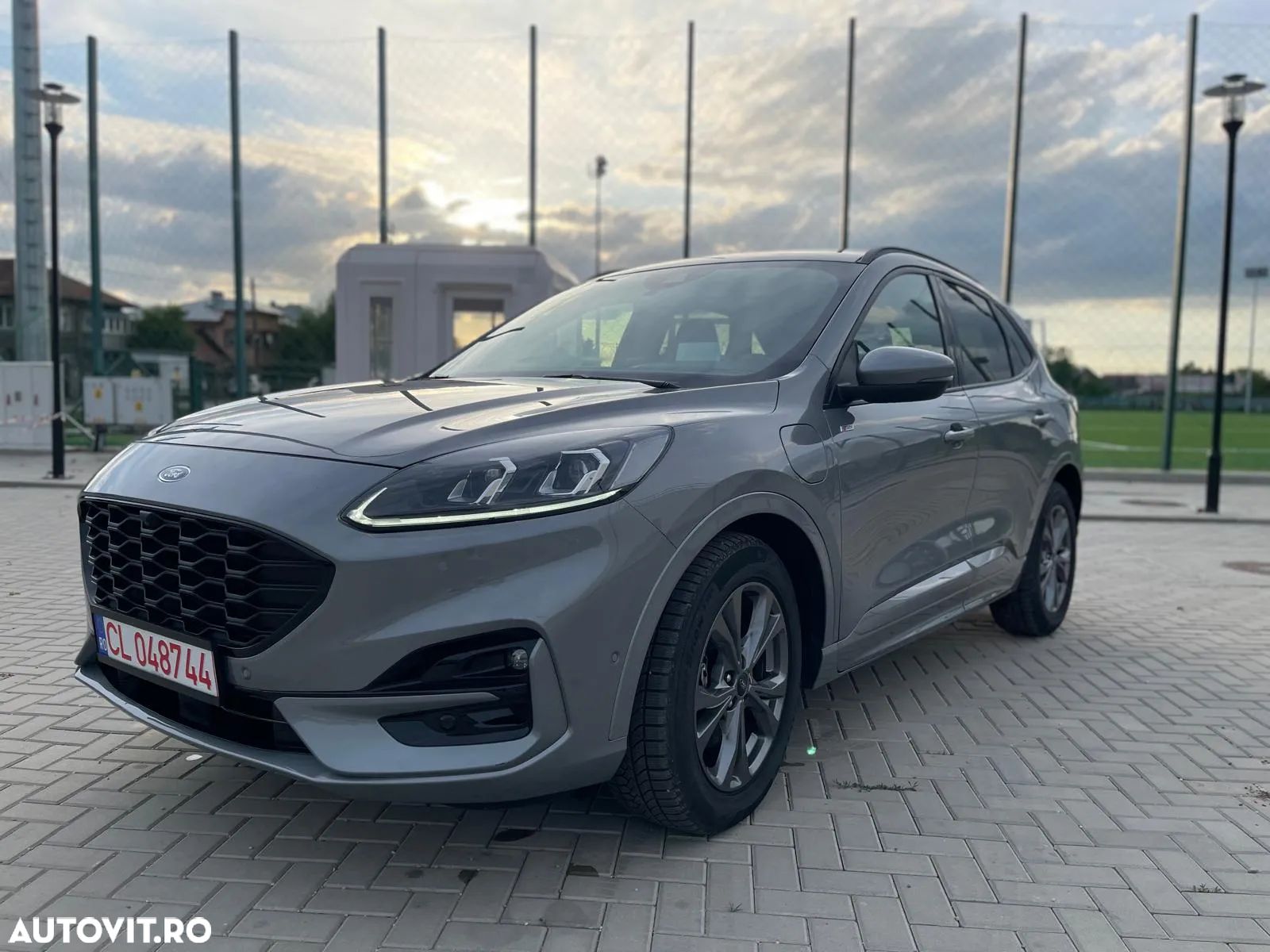 Ford Kuga 2.5 Duratec PHEV ST-LINE X - 1