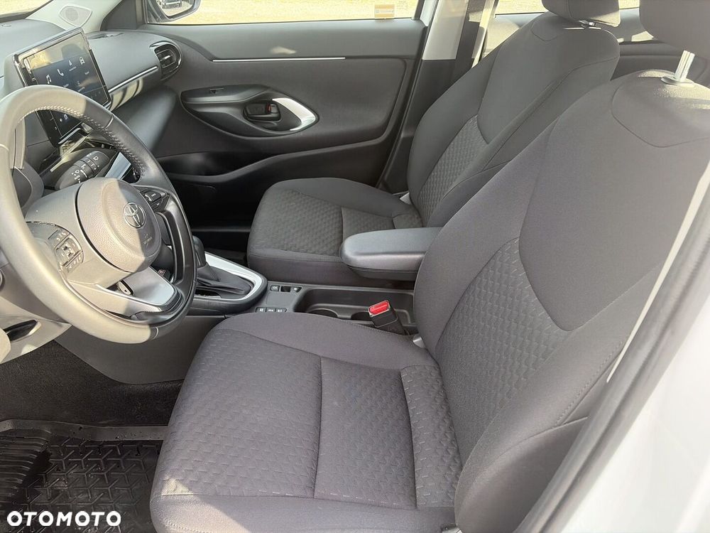 Toyota Yaris Cross Hybrid 1.5 Comfort - 15