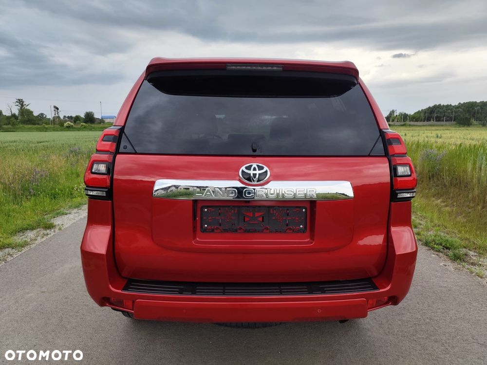 Toyota Land Cruiser 2.8 D-4D Comfort - 2