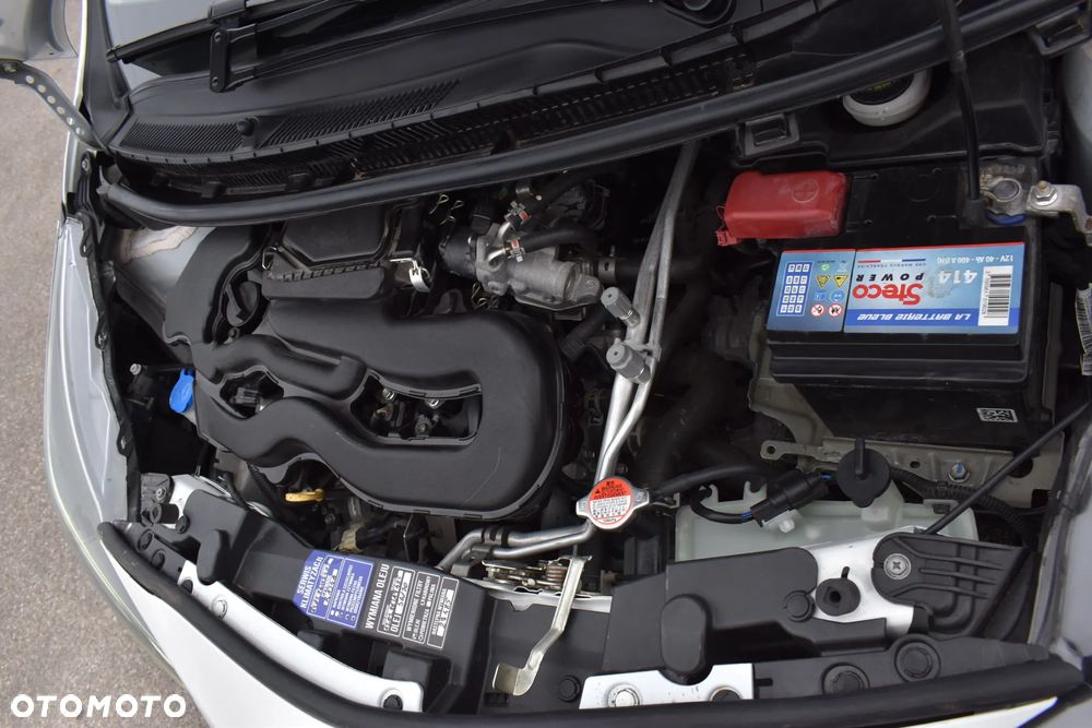 Toyota Aygo x.shift x-play connect - 23