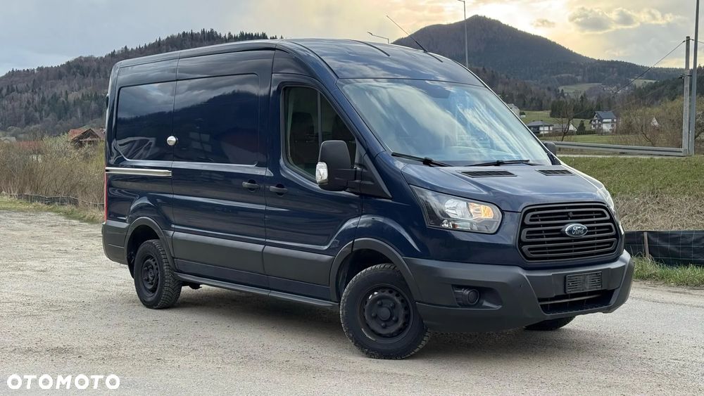 Ford Transit - 12