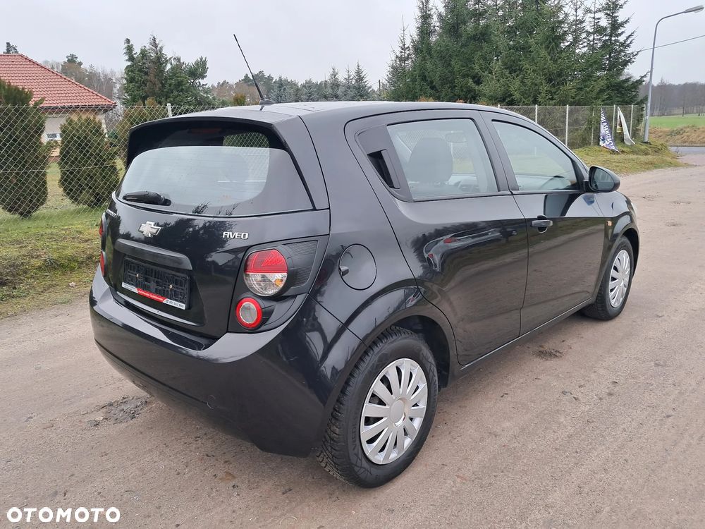 Chevrolet Aveo 1.2 LS+ - 7