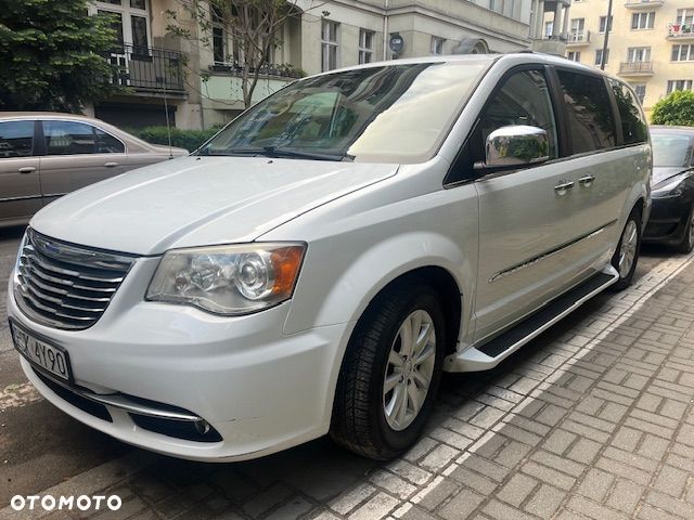 Chrysler Town & Country 3.6 Limited - 1