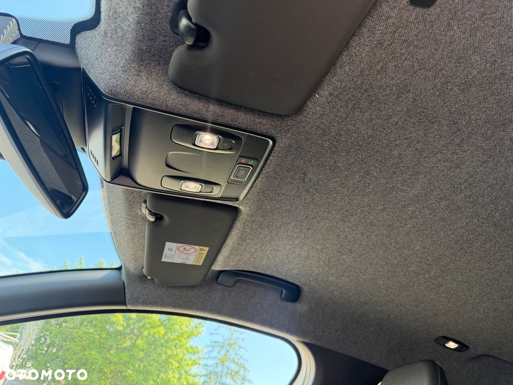 Renault Clio - 16