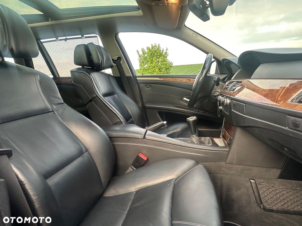 BMW Seria 5 520d - 18