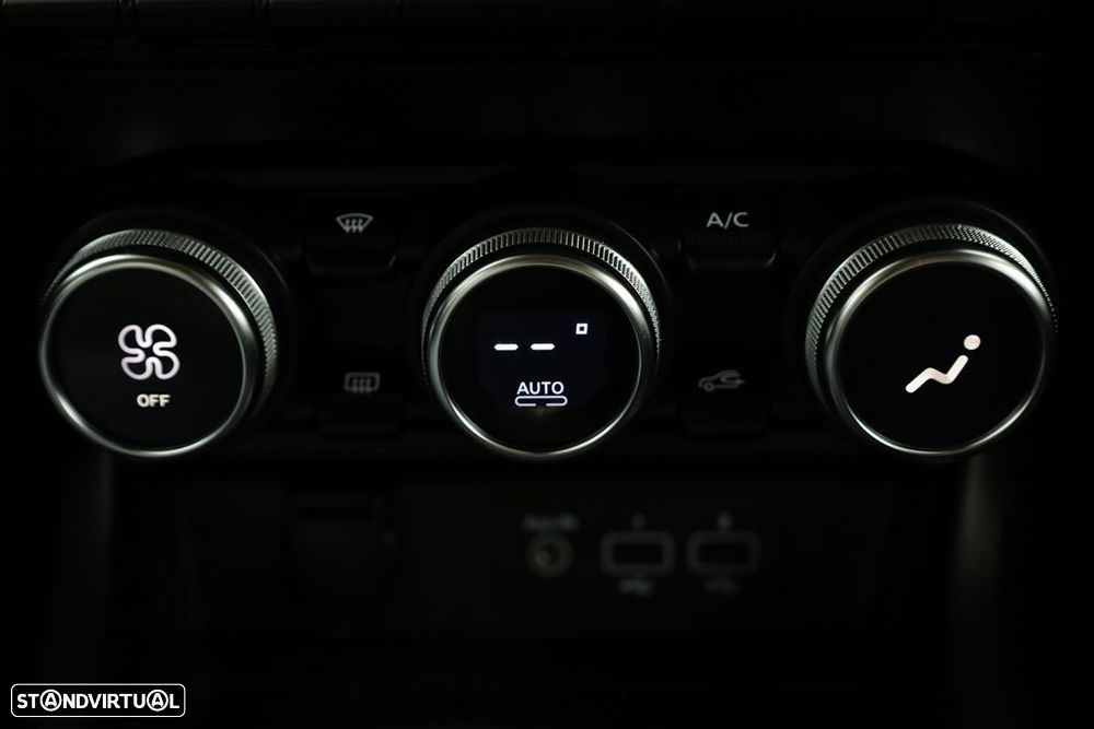 Renault Arkana 1.3 TCe Techno EDC - 13
