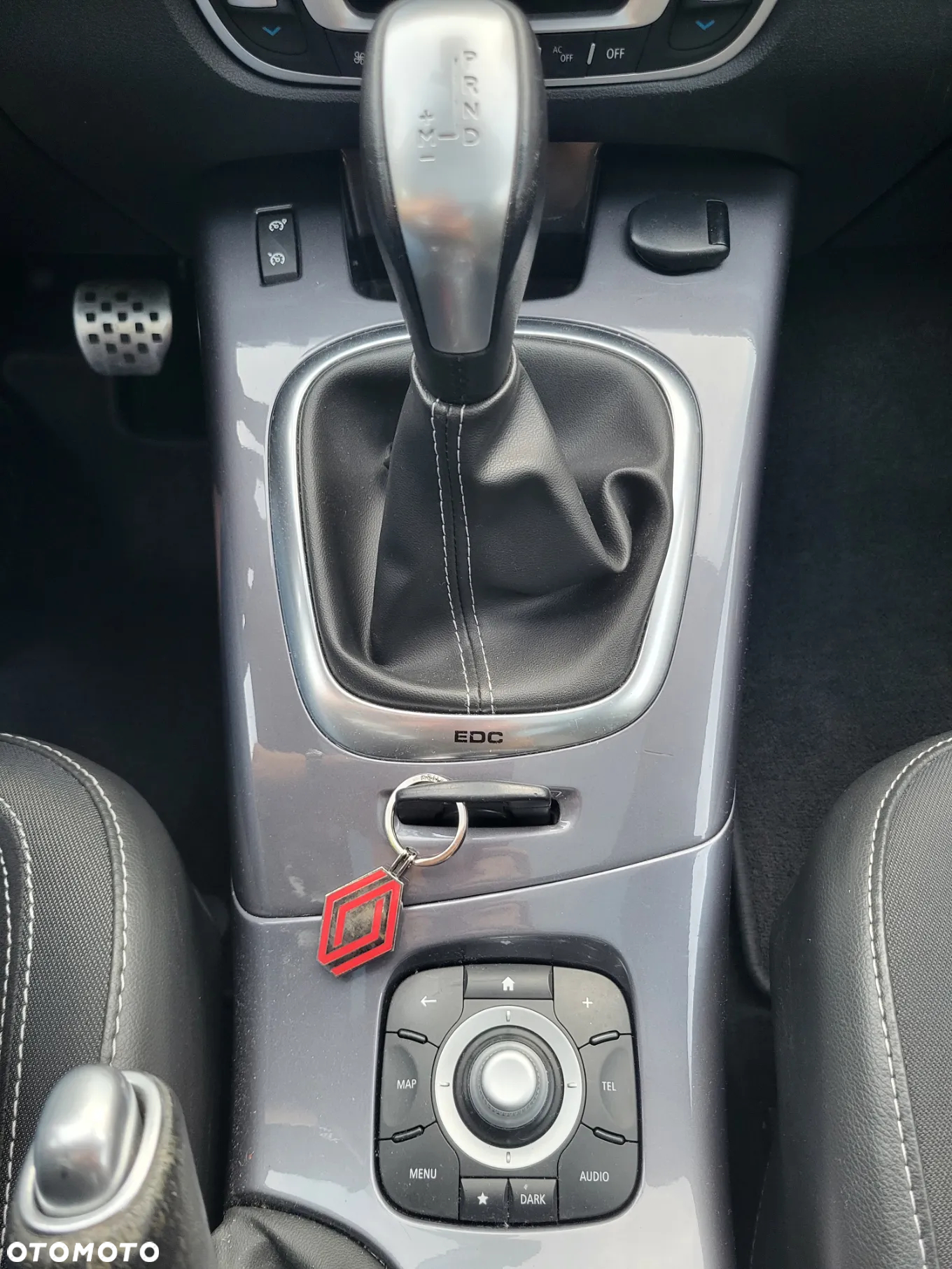 Renault Scenic Xmod 1.5 dCi Bose EDC - 15