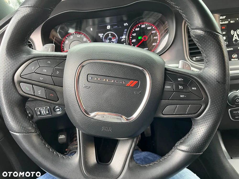 Dodge Charger 5.7 R/T - 15