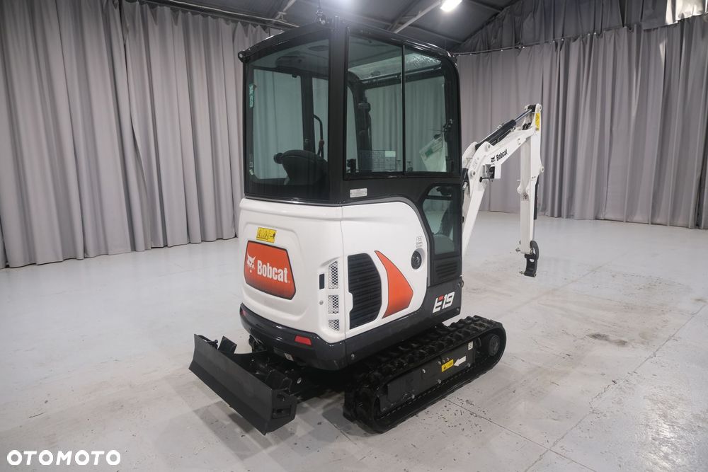 Bobcat E19 - 3