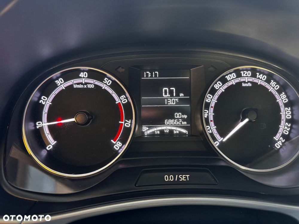 Skoda Fabia 1.0 TSI Ambition - 21