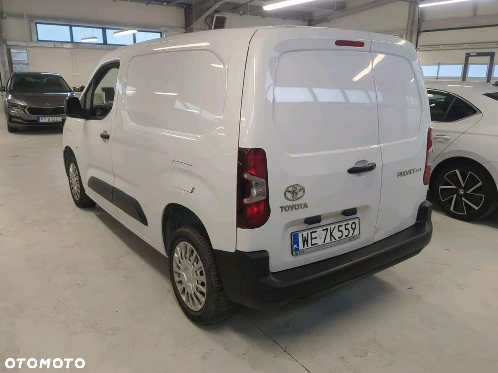 Toyota Proace City - 3
