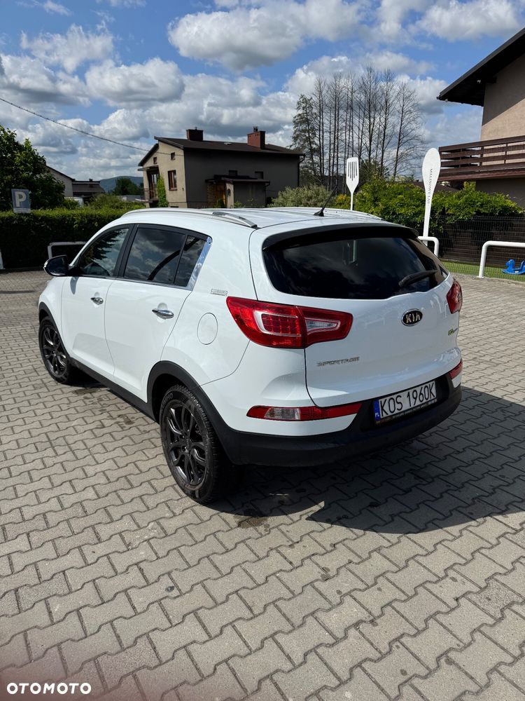 Kia Sportage 1.7 CRDI 2WD ISG Dream-Team Edition - 2