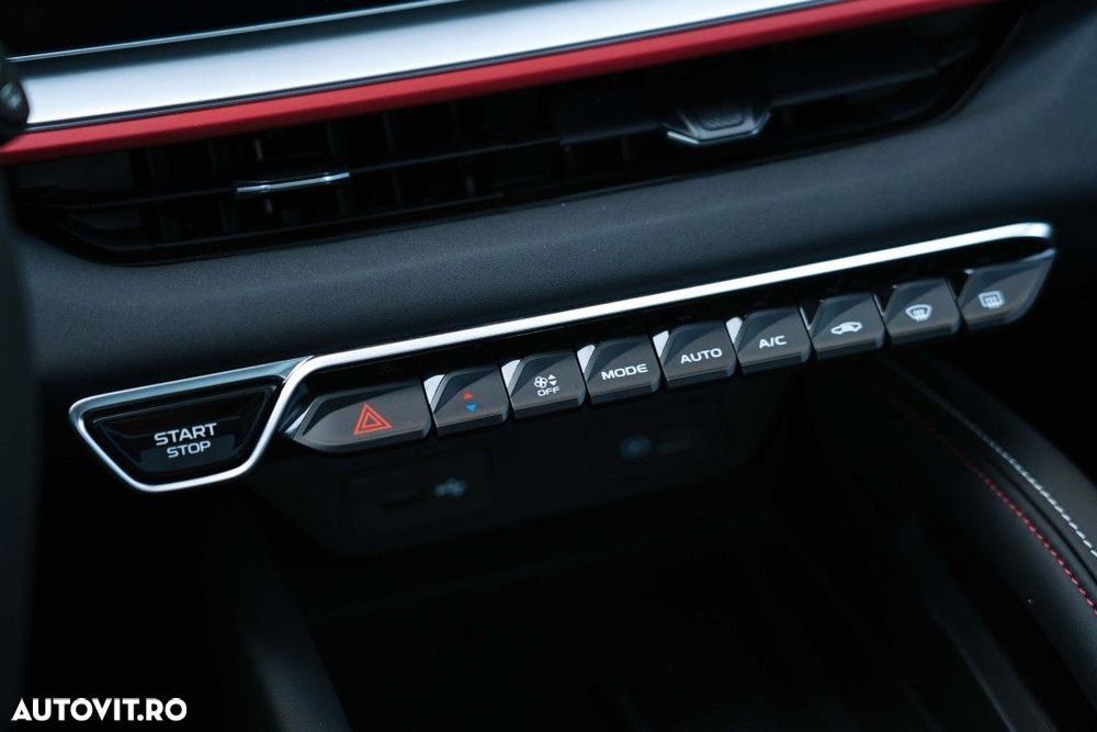 Geely Coolray - 18