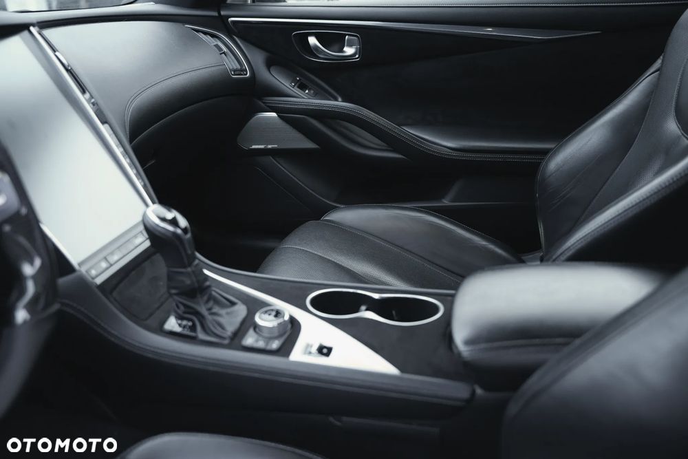 Infiniti Q60 Q60S 3.0t AWD Sport Tech - 13