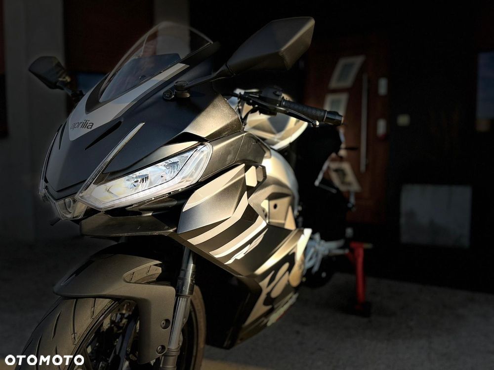 Aprilia RS - 19